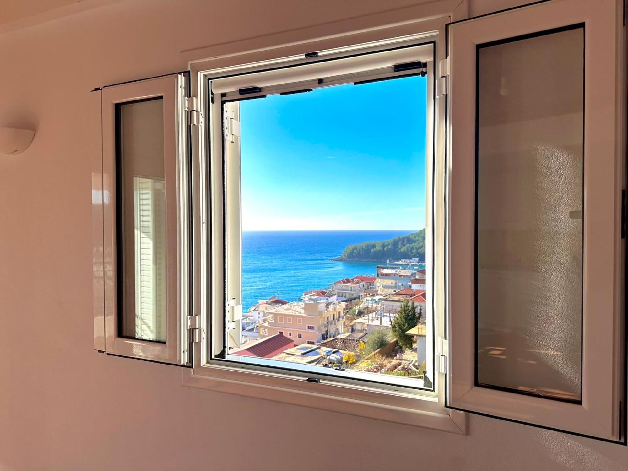 Roumers Himara Exterior foto