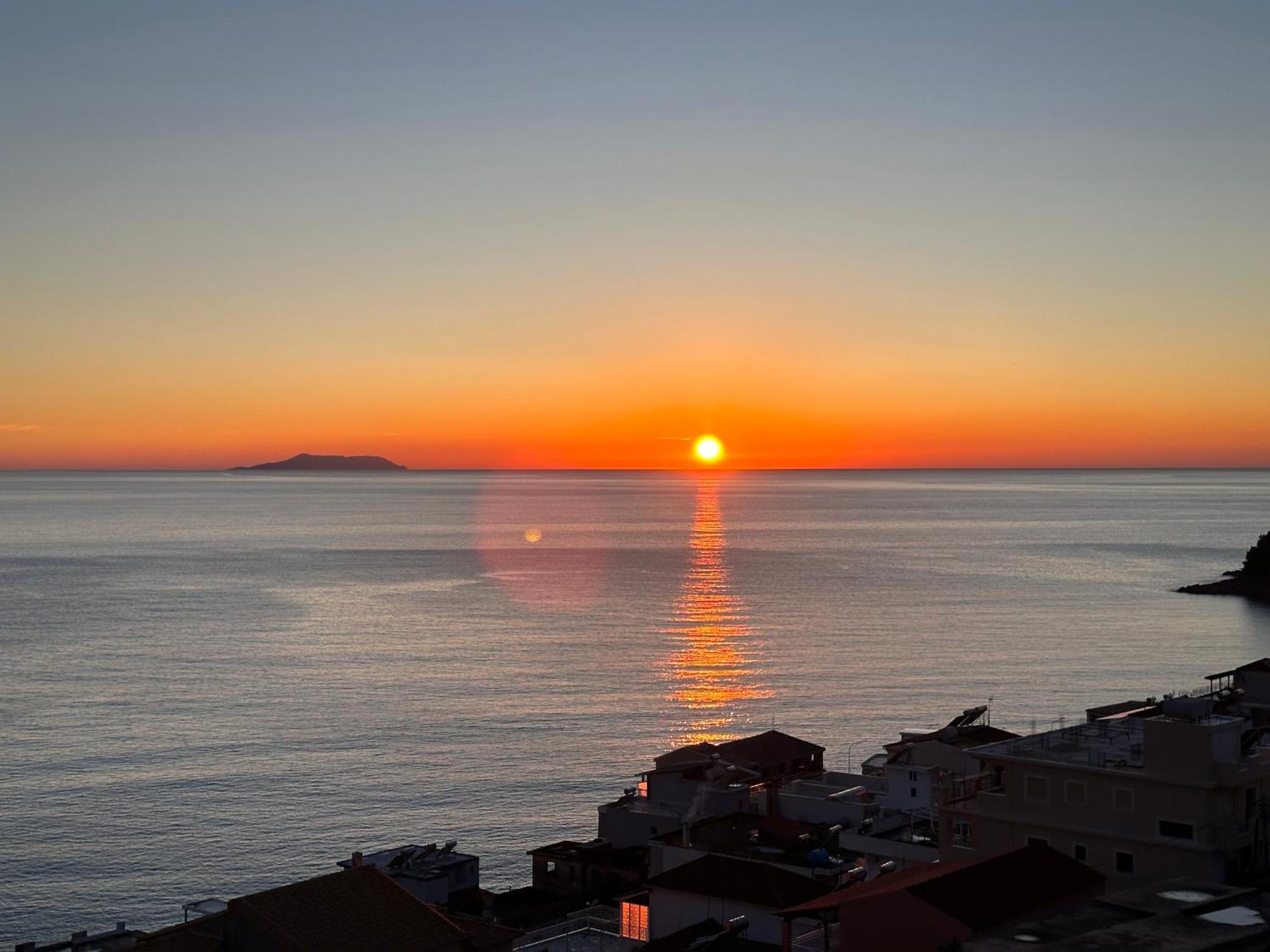 Roumers Himara Exterior foto